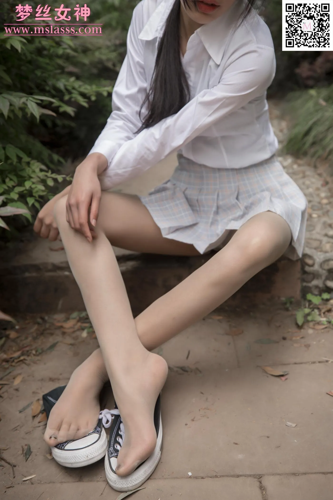 [MSLASS梦丝女神] 2020.04.03 NO.105 小苏琪 性感的小嘴唇 [70P]插图4
